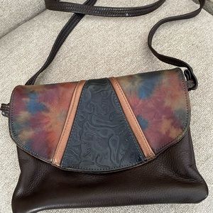 Leather crossbody bag